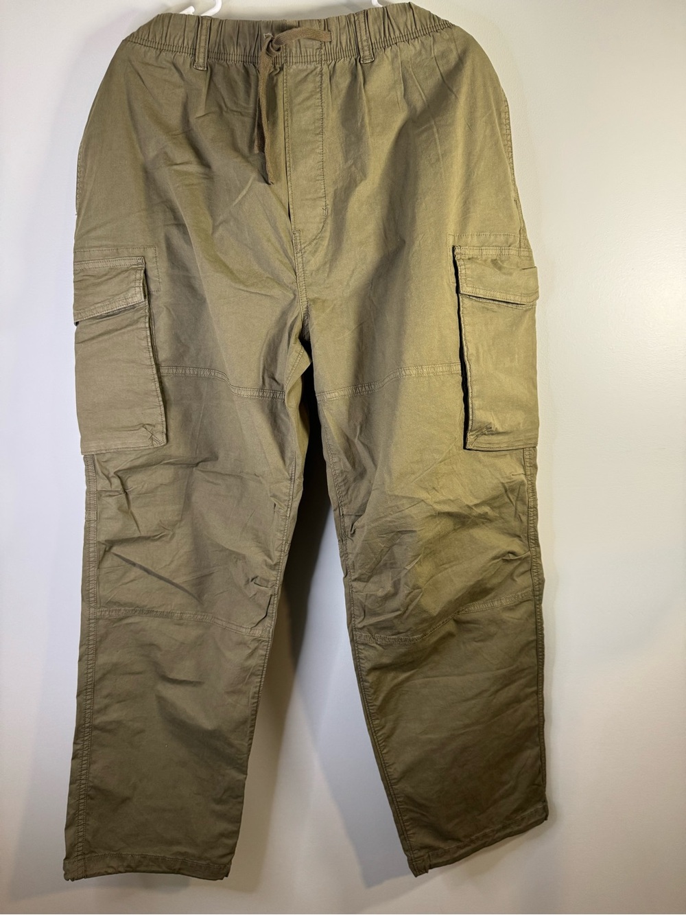 American Eagle Men's Relaxed Cargo Pants Flex Size Large NWT
